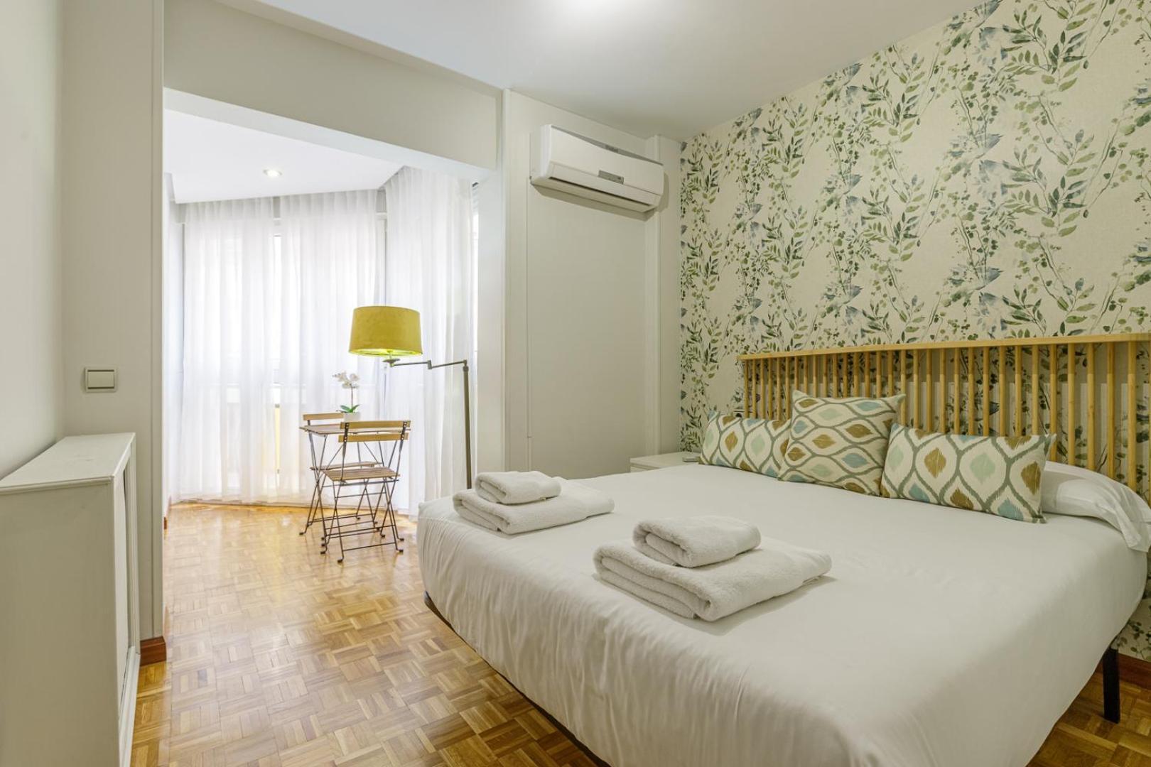 Beach Malagueta By Caleta Homes Málaga Exteriör bild
