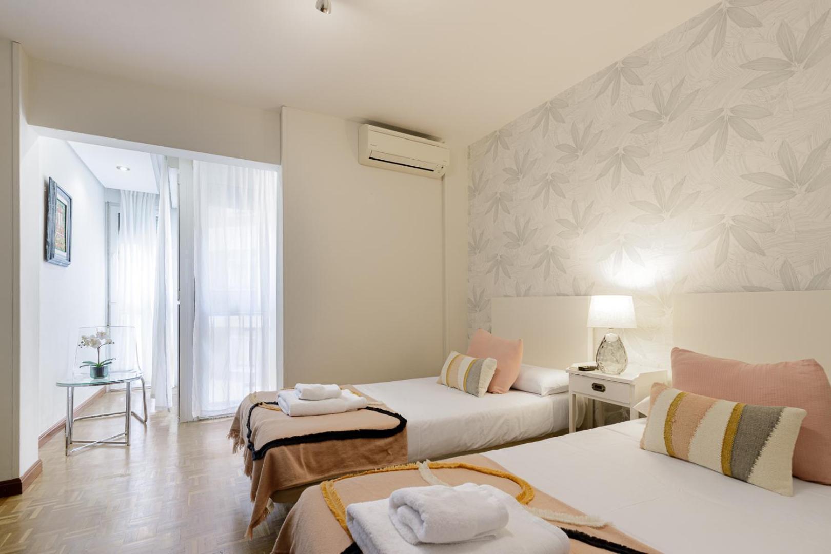 Beach Malagueta By Caleta Homes Málaga Exteriör bild